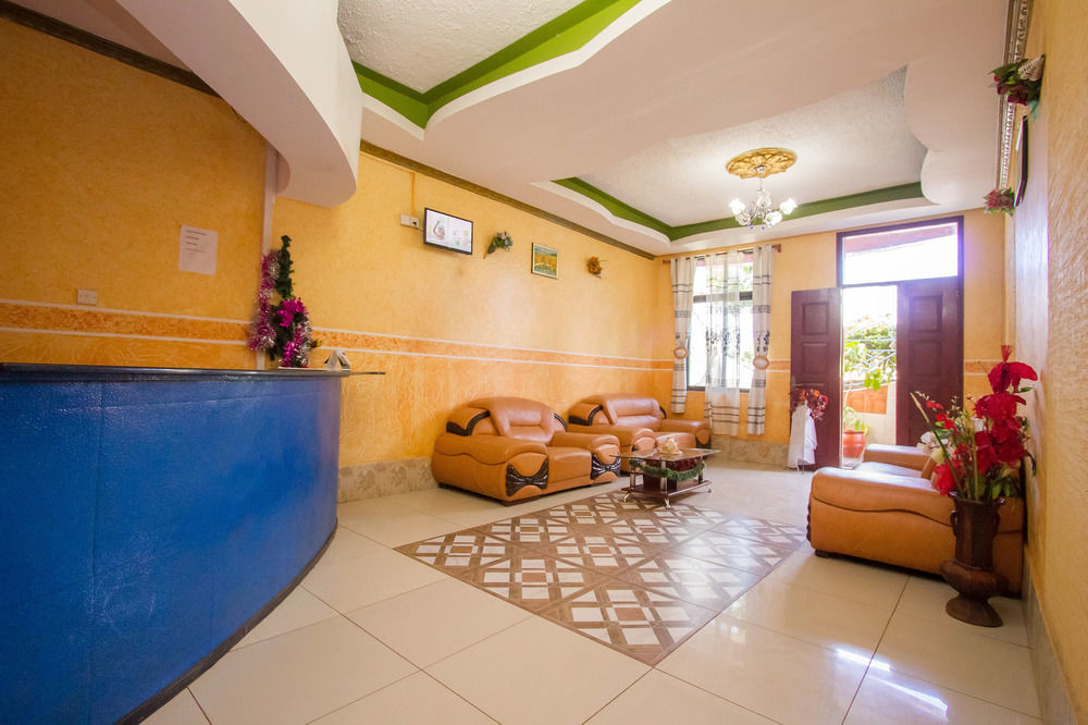 Grande Hotel Isiolo Eksteriør billede